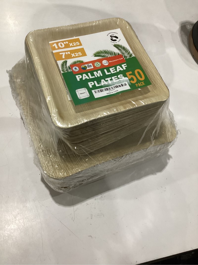 Condition photo showing New/Like New for premium palm leaf disposable plates – 50pc square set: 25pc 10” and 25pc 7”, heavy-duty, microwave safe, natural alternative to plastic, ideal for parties, weddings, events, and everyday use square 10" & 7" (25+25 plates)