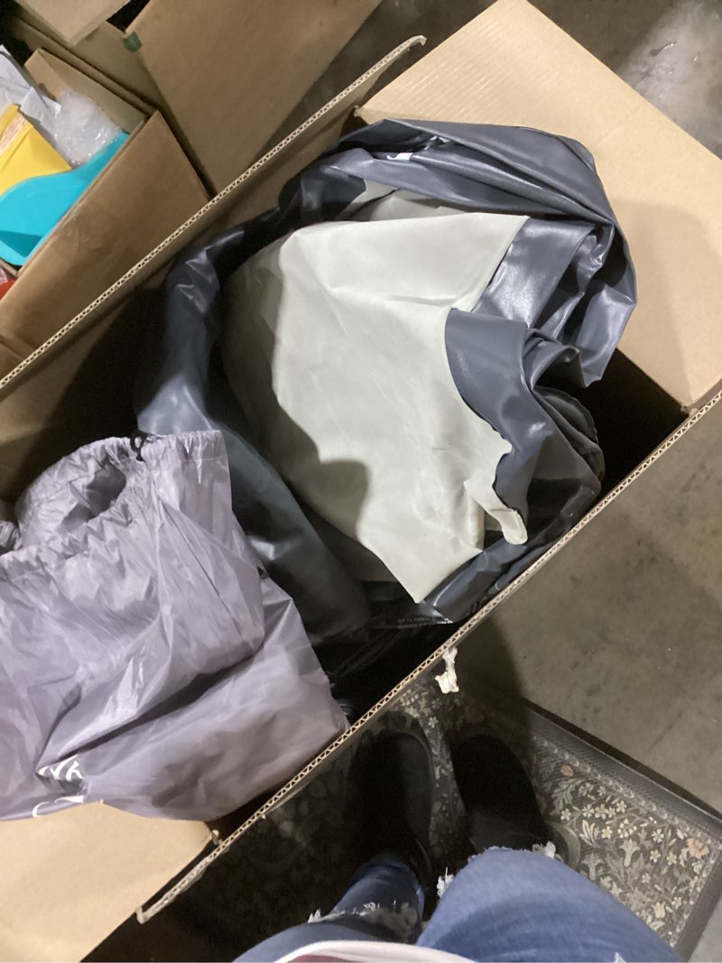 Condition photo showing Good Condition for InnoTruth Air Mattress Queen with Built in Pump, Inflatable Mattress Blow up Mattress, Family Choice Award Winner, 18" Colchones Inflables Foldable Air Bed for Guest & Home, Ideal for Camping, 650lbs 18" Height (Grey) Queen