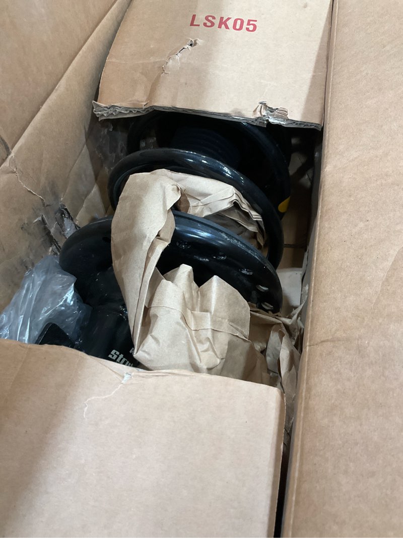 Condition photo showing Good Condition for kyb sr4259 strut-plus complete corner unit assembly -strut, mount and spring, 1 pack