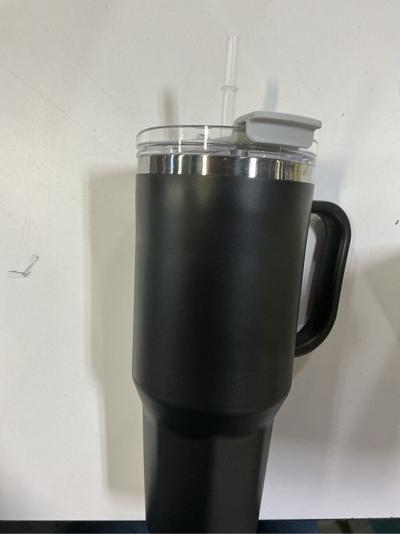 Condition photo showing Good Condition for drinco 40oz 30oz tumbler with handle vacuum insulated stainless steel-40oz black