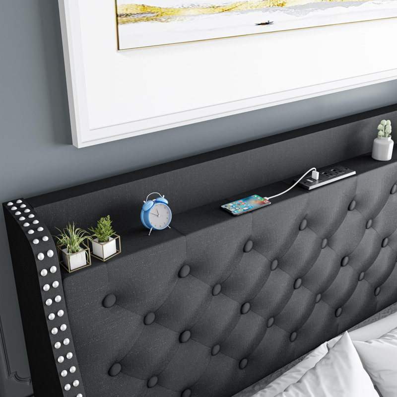Bed With 4 Storage Drawers And Headboard