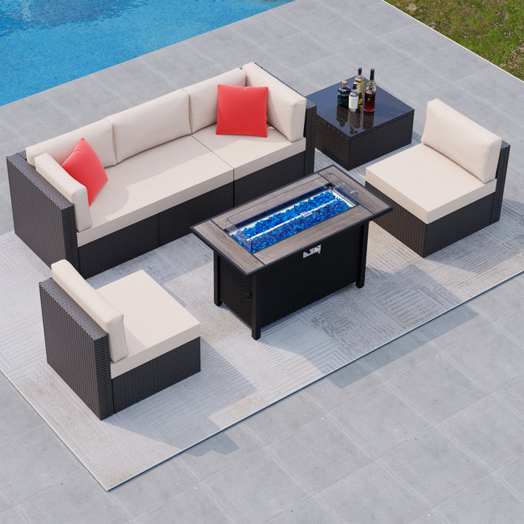 7 piece sectional seating group with cushions