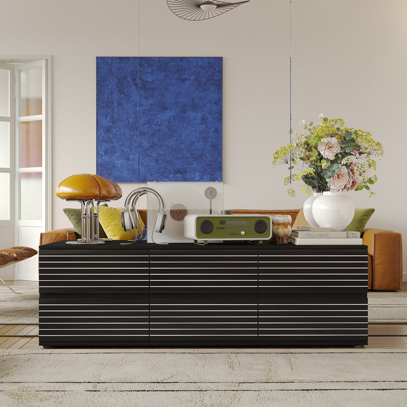 6-Drawer Dresser With Modern Design
