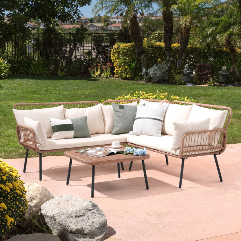 L-Shape Outdoor 5-Person Sofa Seating Group With Cushions INCOMPLETE 