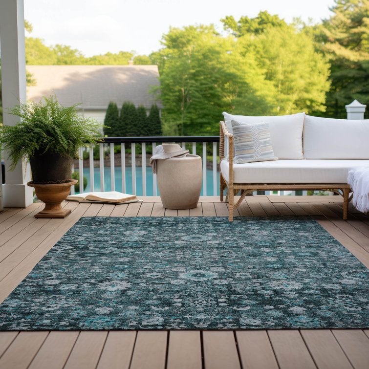Kaylani Washable Oriental Indoor / Outdoor Rug