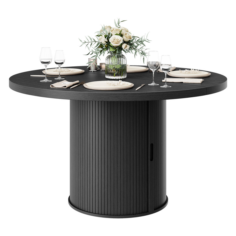 47\" round dining table with stronge drawer
incomplete 