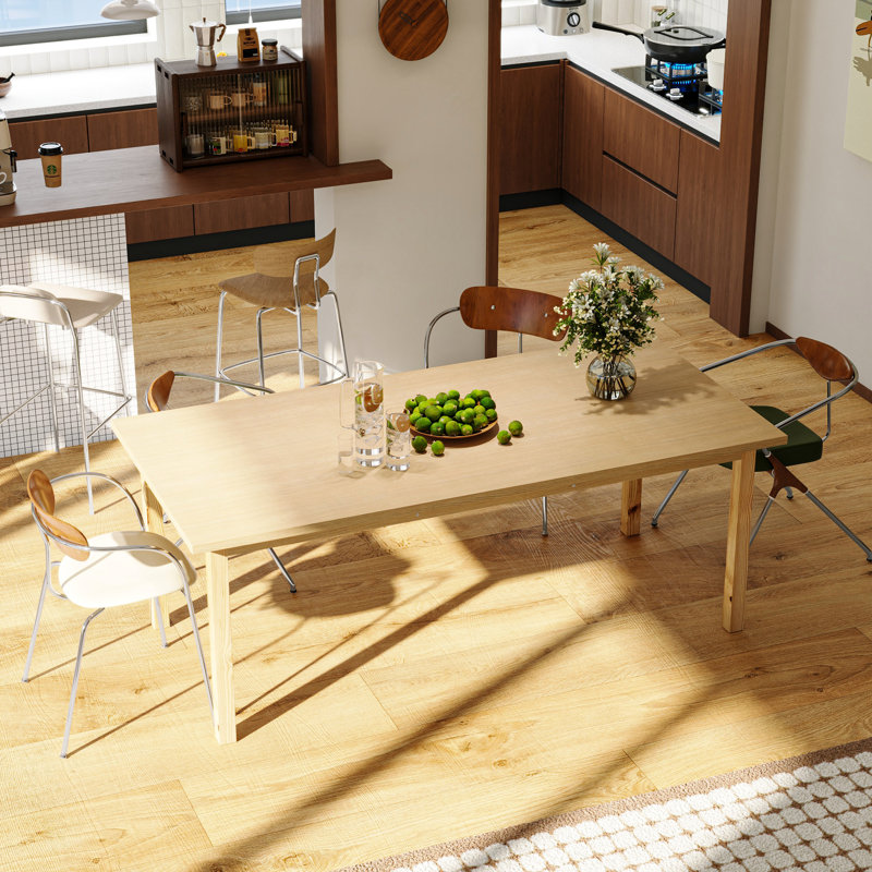Dining Table With Spacious Top