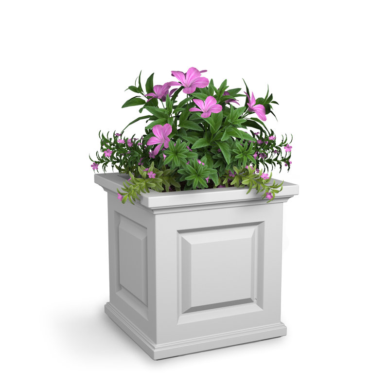 nantucket square resin planter box with water reservoir